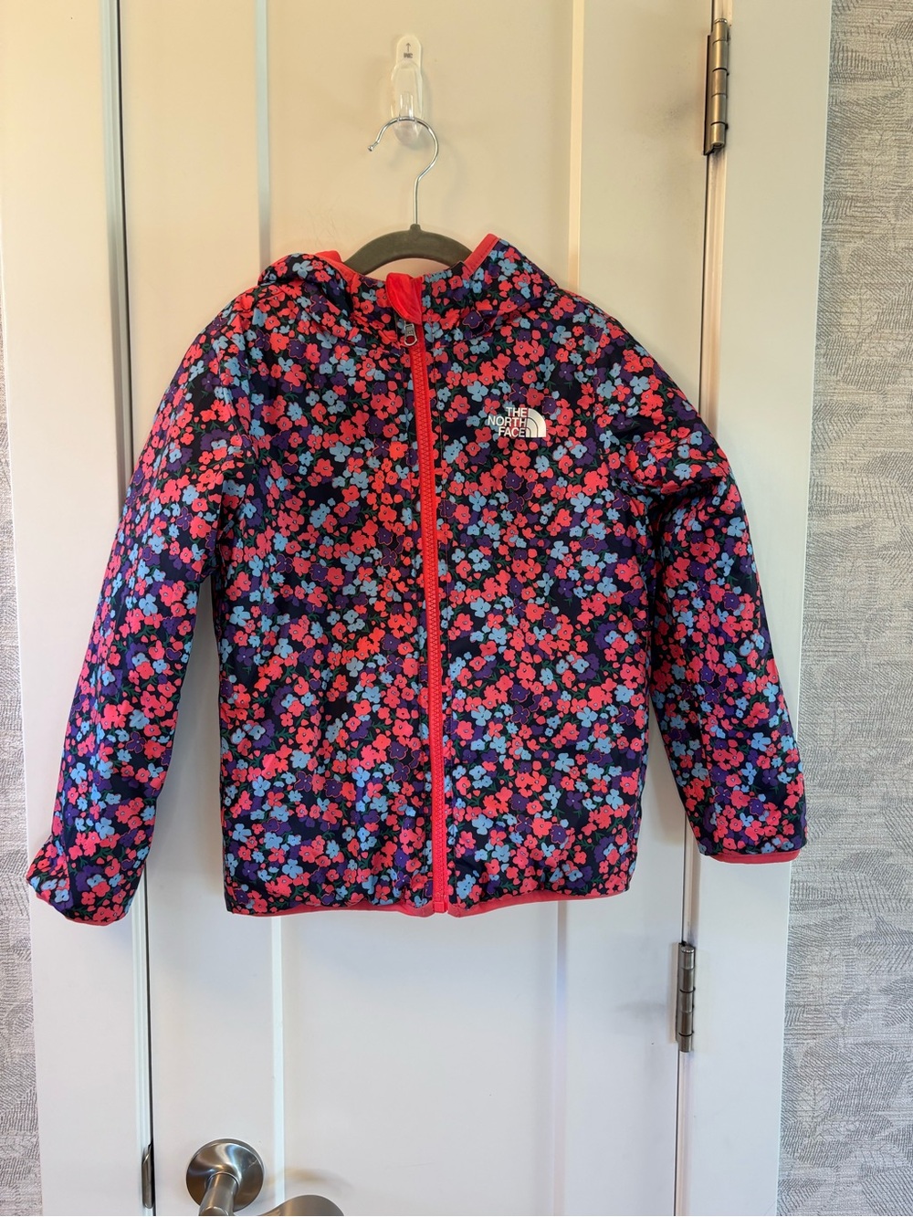 The North Face Girls 6T Floral Hooded Reversible Perrito Winter Jacket